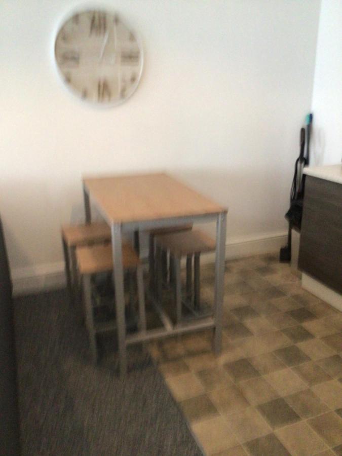 96 High Street Apartment Райд Екстериор снимка